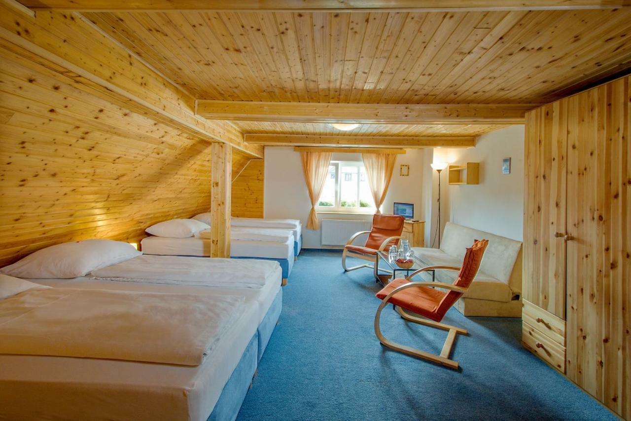 Rodinny Hotel Kaiser Desná 외부 사진